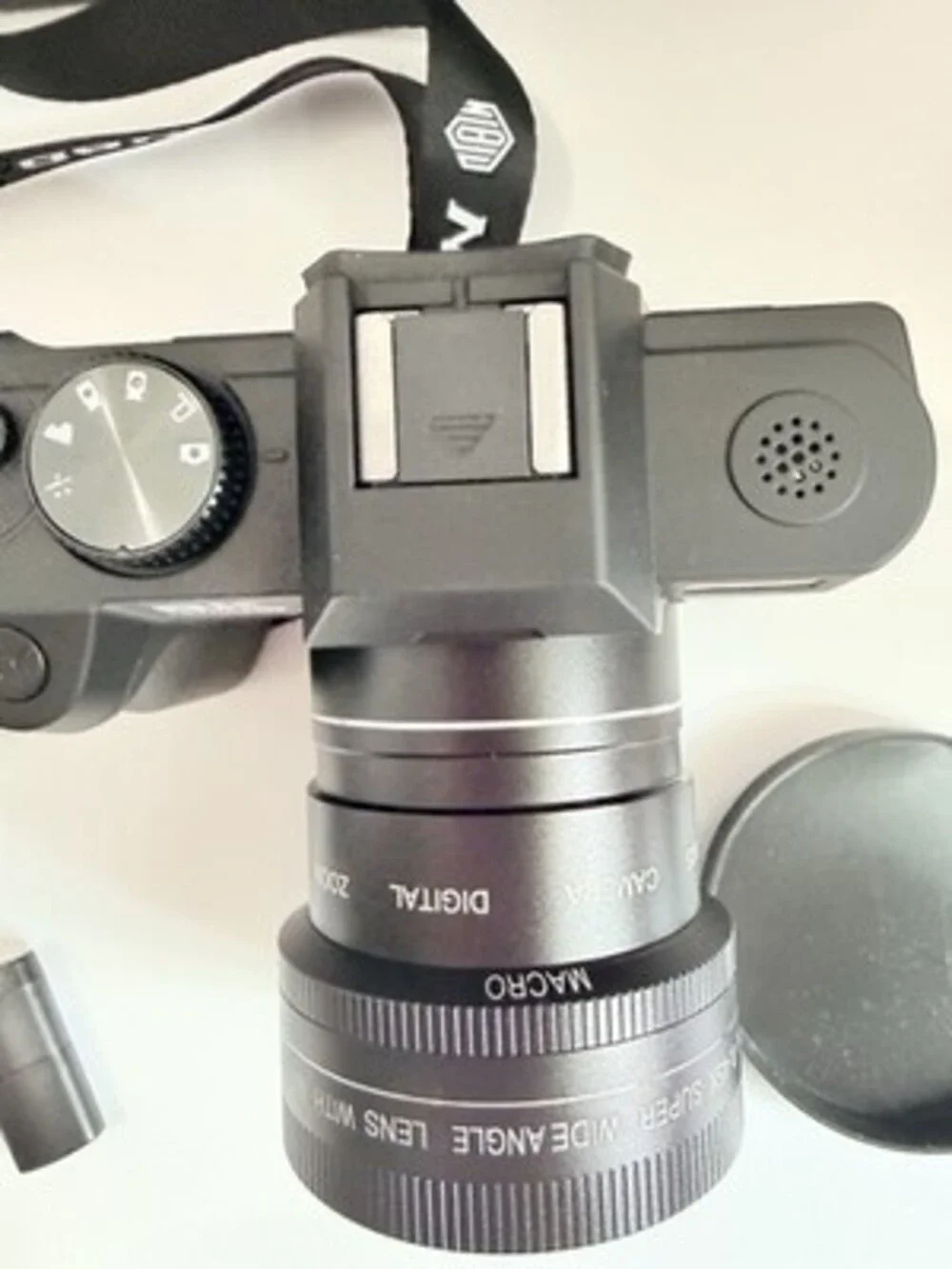 New in Box 8K&64MP Digital Cameras,16X Zoom, WiFi, 180° Flip Screen, Autofocus